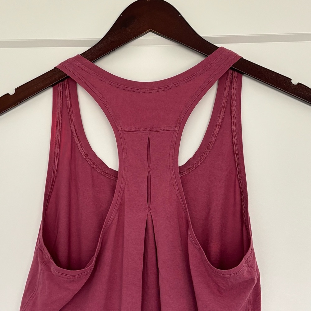 • [Lululemon] Racerback Tank • - Picture 5 of 7
